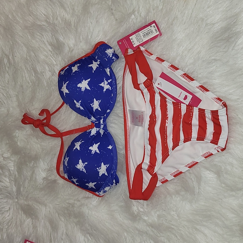 Xhilaration 2 pieces swim Bikinis s(0-2) and xs(00) - Picture 1 of 2